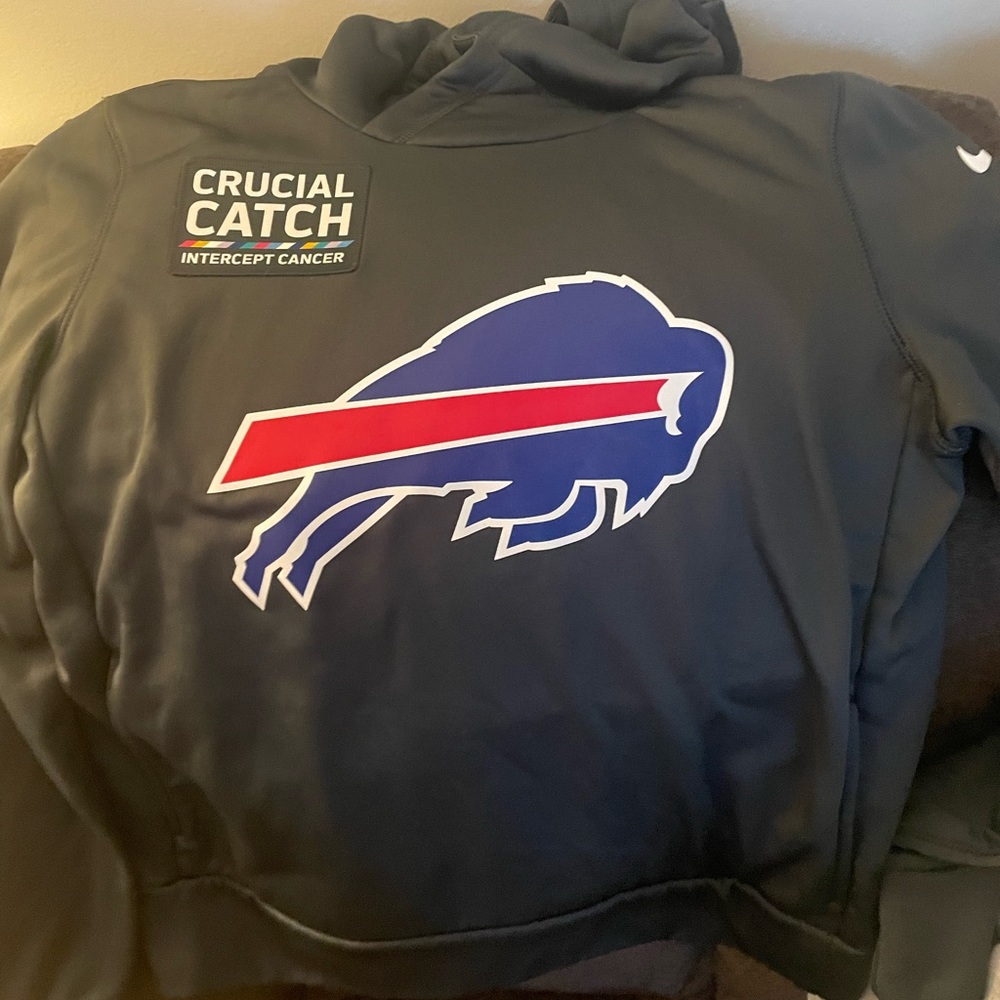 Women’s Nike Crucial Catch Buffalo Bills Hoodie
